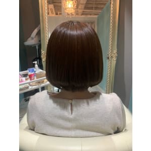 人気NO.1  カット＋カラー（艶髪ハーブ）＋トリートメント