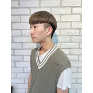 韓国風メンズヘア　Ash十日市場店