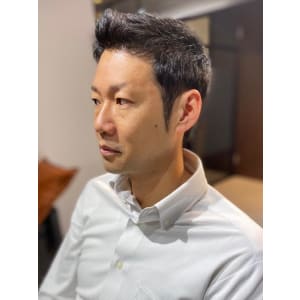 大人のショートスタイル
