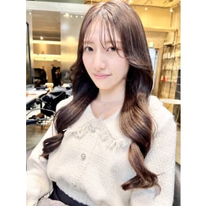 韓国　女神巻き　シースルーバング