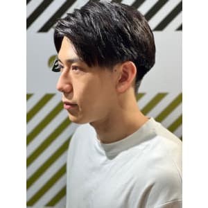 大人のツーブロックスタイル