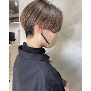 メンズ風ショート ブリーチ ショートヘア - Flag Hair 西通り店【フラッグ ヘアー ニシドオリテン】掲載中