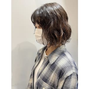 重軽バランスのボブパーマ 【池袋美容室　uchla】