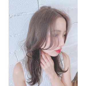 フェイスフレーミングカラーで垢抜け女子に♪
