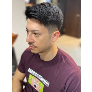 大人の刈り上げスタイル
