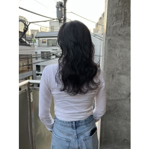 レイヤーカット　透明感カラー　ハイライト