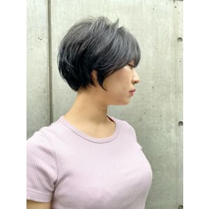 似合わせ小顔ショート　カット　ショート　前髪　髪質改善