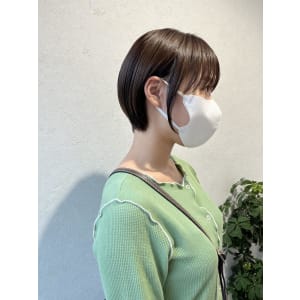 miu＆岩本康太　丸みショートボブ