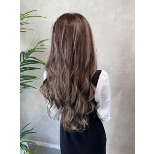 miu&伊藤夏海 ハイライトグラデーション◎