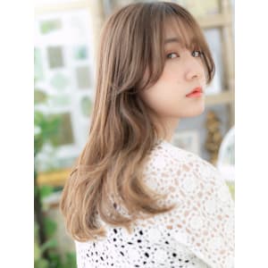 センターパートインナーカラーウェーブ巻き　韓国ヘアー
