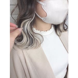 エクステ/インナーカラー/ホワイトカラー/20代