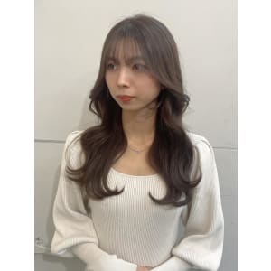 韓国風ロングレイヤー　顔まわりカット【横浜】