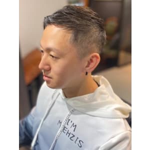 大人の刈りソフト上げスタイル - BARBER-BAR 四谷店【バーバーバー ヨツヤテン】掲載中