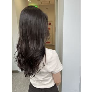 ダークグレージュ