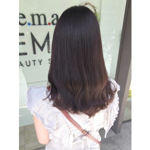 ゆるっと可愛いナチュラルセミロング