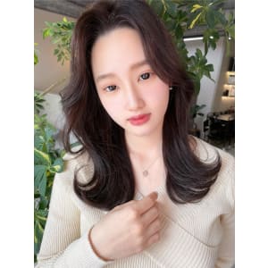 韓国レイヤー☆透明感イルミナカラーくびれヘア
