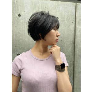 大人美人ショートボブ　髪質改善　カット　韓国　前髪
