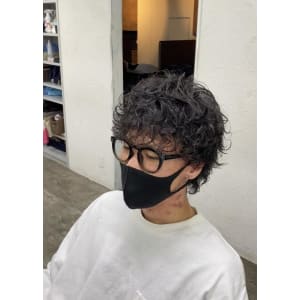 スパイラルパーマ/ウルフ/メンズ/¥10780 - prize Iris 池袋【プライズ アイリス】池袋駅東口店【プライズアイリス イケブクロ イケブクロヒガシグチテン】掲載中