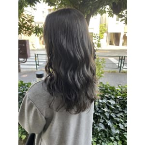透け感オリーブグレージュ_20代30代40代