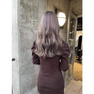 ミルクティーベージュ　ホワイトベージュ　ベージュ