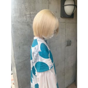 ミルクティーベージュ　ホワイトベージュ　ベージュ