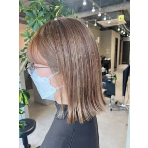 大人ハイライト ベージュ - Flag Hair 西通り店【フラッグ ヘアー ニシドオリテン】掲載中