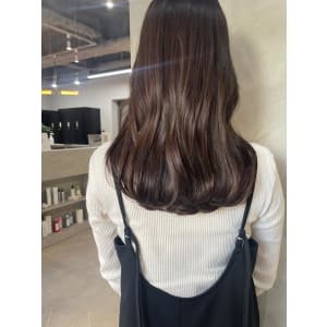艶髪　イルミナカラー　ロングヘア
