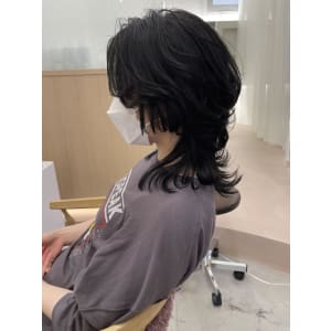個性派ウルフ