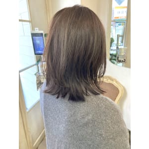 透明感アップこなれピスタチオカラーセミディ40代梅ヶ丘美容室