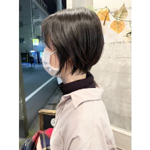伸ばしかけにも◎暗髪こなれ丸みショートボブ40代梅ヶ丘美容室