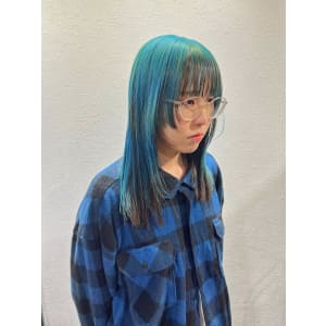 外国人風カラー　ネオンカラー　シアーグレージュ　ボブウルフ