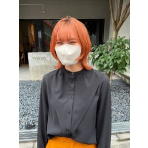 ホワイトグレージュ コンマヘア くすみブルー ダークアッシュ