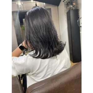 ホワイトグレージュ コンマヘア くすみブルー ダークアッシュ - ARCANA 明治神宮前 表参道 原宿【アルカナ メイジジングウマエ オモテサンドウ ハラジュク】掲載中