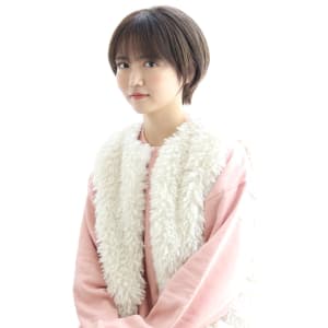 20代30代40代ナチュラルくびれショート×イルミナカラー