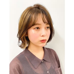 【長谷川】モテ巻き外はねボブグレージュカラー