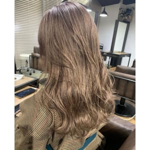ホワイトグレージュ コンマヘア くすみブルー ダークアッシュ