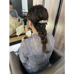 ヘアセット　アップスタイル　ヘアアレンジ