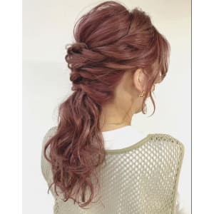 ヘアセット　アップスタイル　ヘアアレンジ