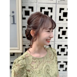ヘアセット　アップスタイル　ヘアアレンジ