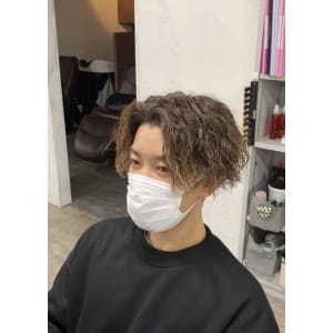 センターパート/ツイスパ/ツーブロック/¥11880 - prize Iris 池袋【プライズ アイリス】池袋駅東口店【プライズアイリス イケブクロ イケブクロヒガシグチテン】掲載中