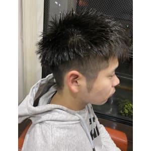 ジェットモヒカン - NAP hair &Nalow homme【ナップ ヘアーアンドナローオム】掲載中