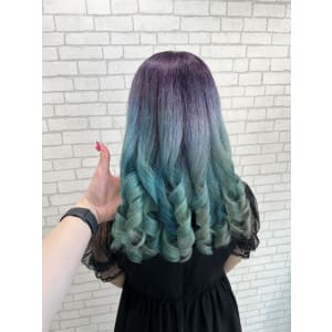 miu&橋本愛海　パープル&ターコイズブルー