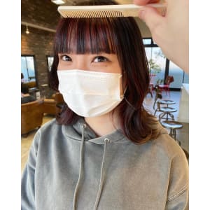 【CHESTER】インナーカラー 前髪ぱっつん - 髪質改善 SEPT. 天神大名【カミシツカイゼン セプト テンジンダイミョウ】掲載中