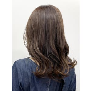 大人可愛い/イルミナカラー