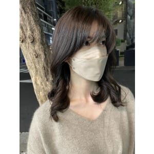 コテ巻き風パーマ　オリーブベージュ