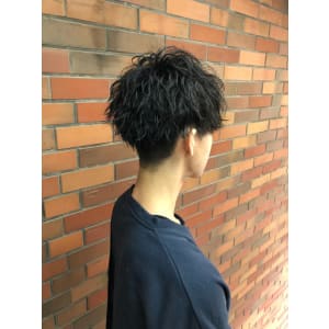 Blossom《髪質改善/縮毛矯正/ケアブリーチ/艶カラー》
