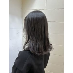 シルバーアッシュ - Lourdes hair design【ルルドヘアーデザイン】掲載中