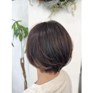 ショート×インナーハイライト【sonata 北千住】