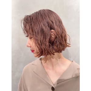 ボブニュアンスパーマ　ブリーチパーマ　クリームベージュ