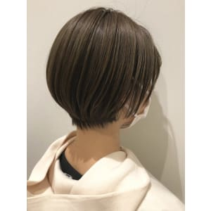 丸みショートボブ 【池袋美容室　uchla】